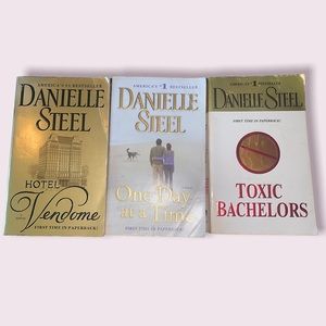 3 Book Bundle Danielle Steel Paperbacks Novels